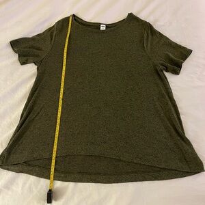 Old Navy Lux Plush Knit Short Sleeve Olive Green Heathered Sweater Size L